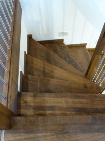 27 Faltwerktreppe Massivholz Buche Farbe Wenge Geölt